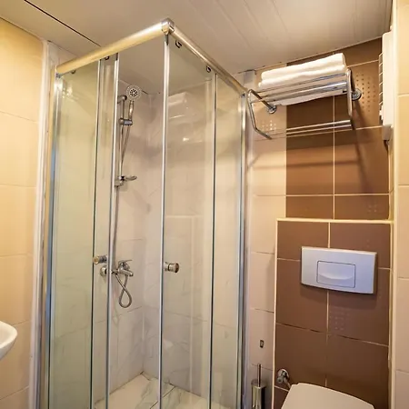 B&B Side Joker Hotel *
